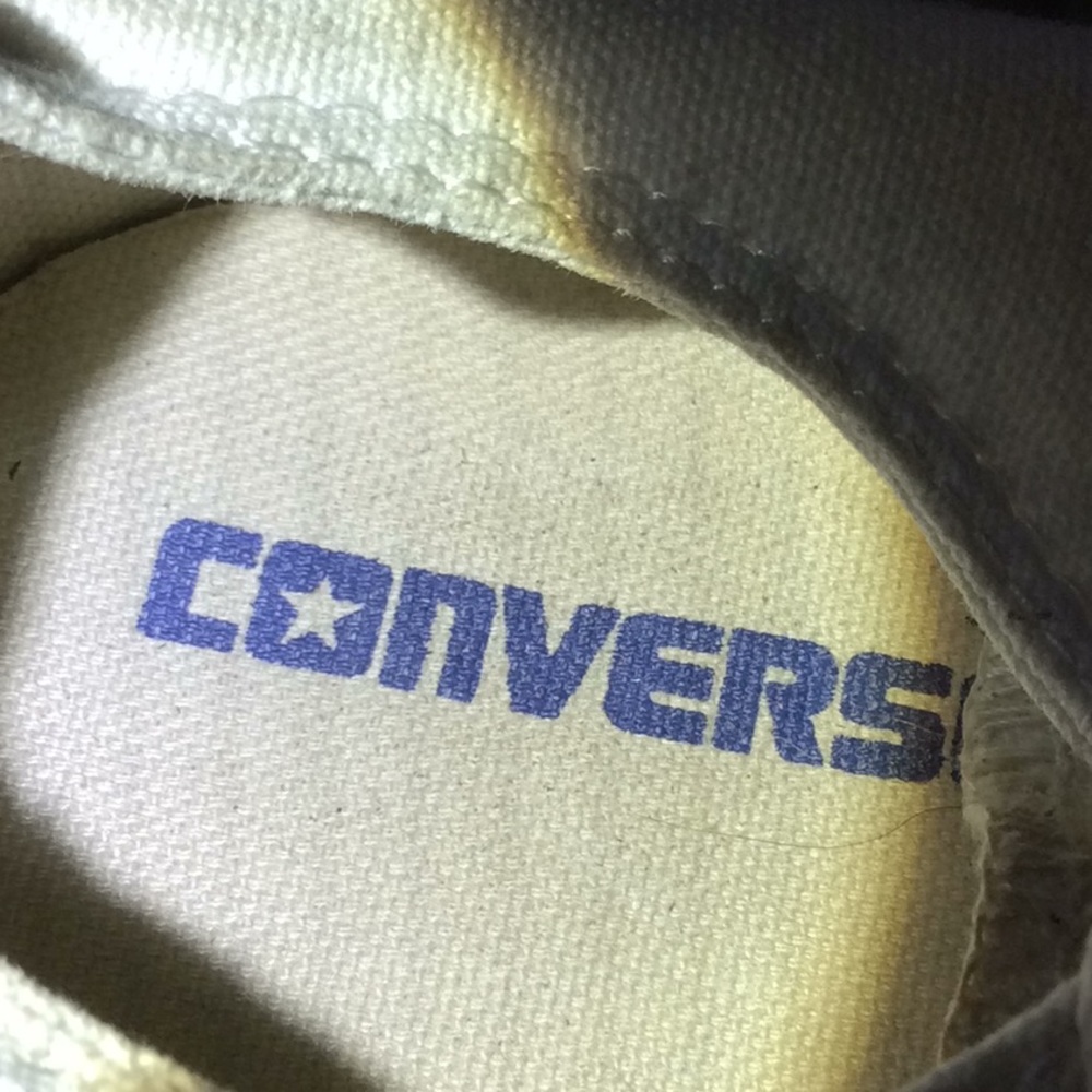 Used White Converses - Picture 6 of 7